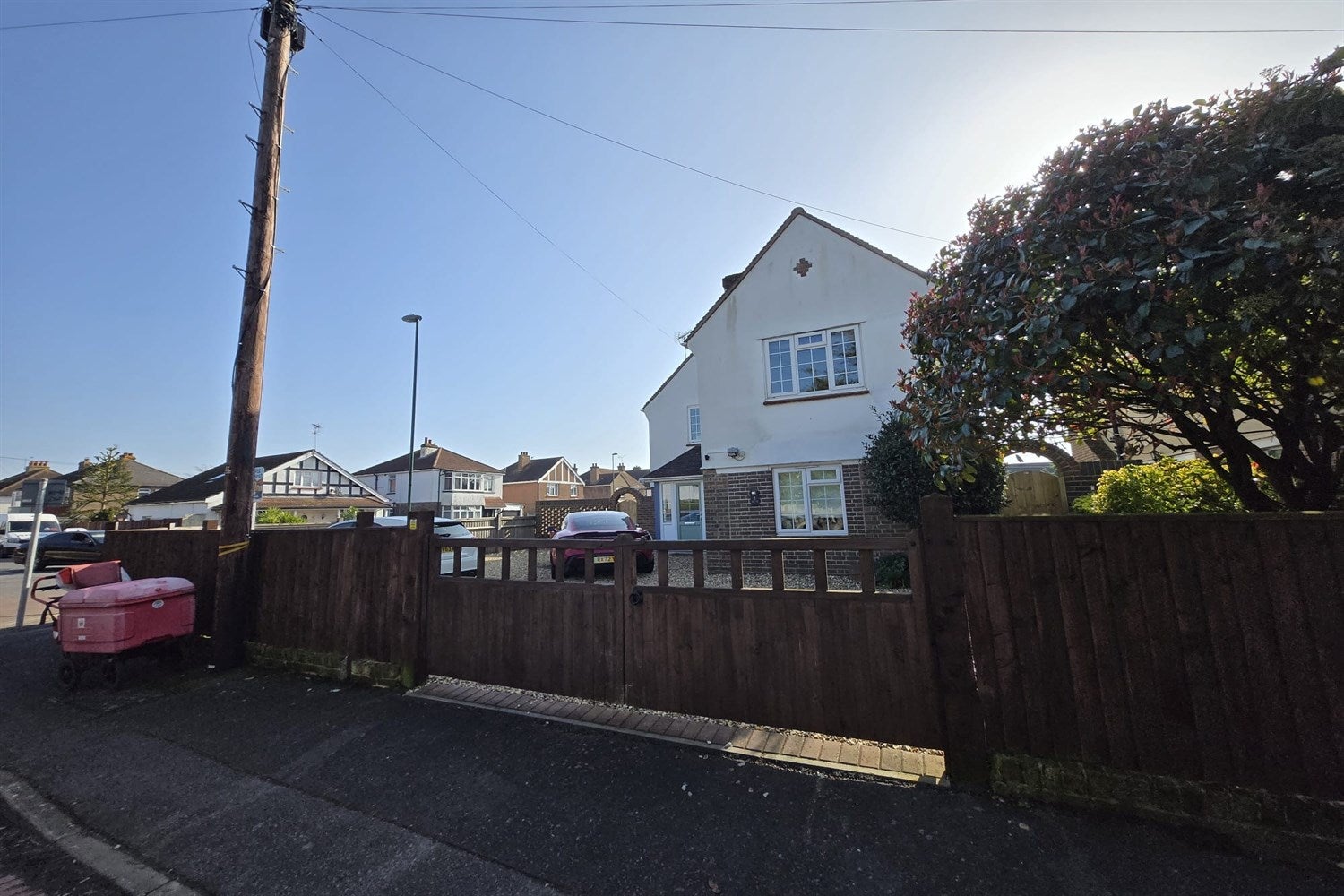 House Parklands Avenue in Arun