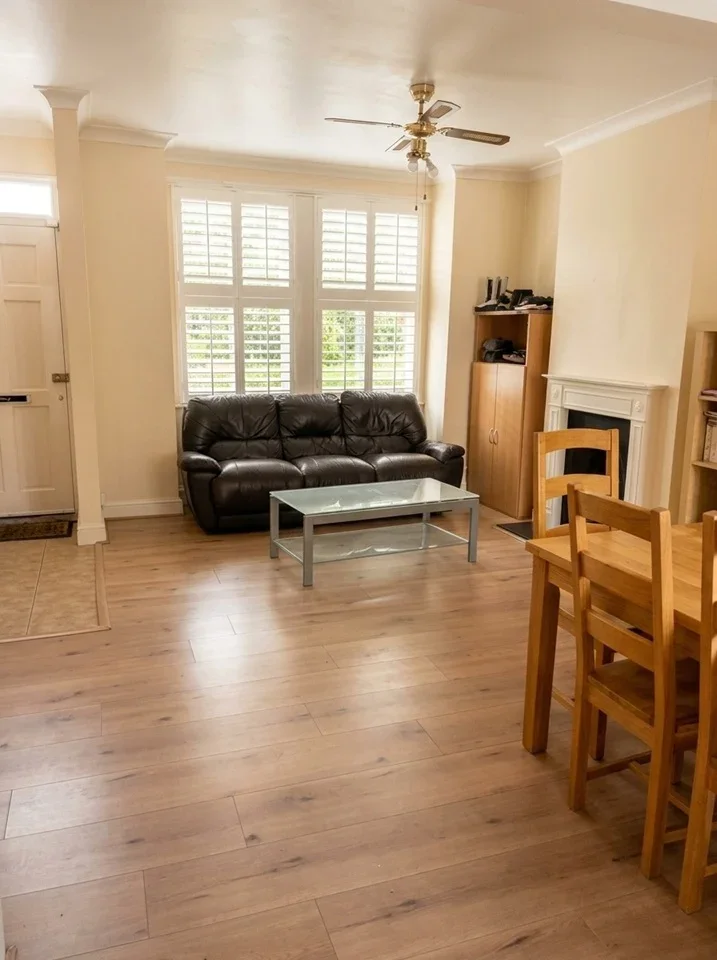 Room Claxton Grove in Greater London