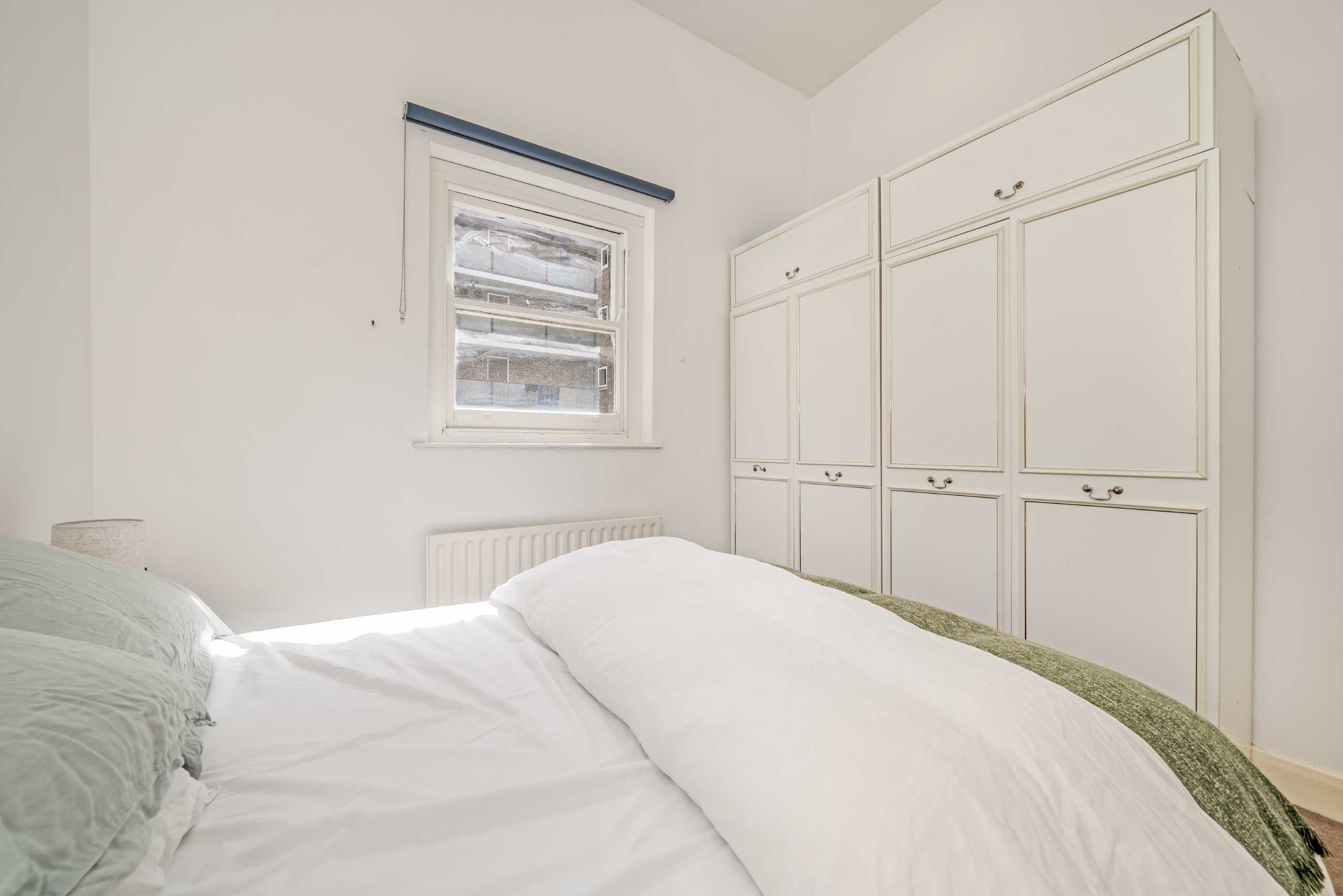 Flat Inverness Terrace in City of Westminster