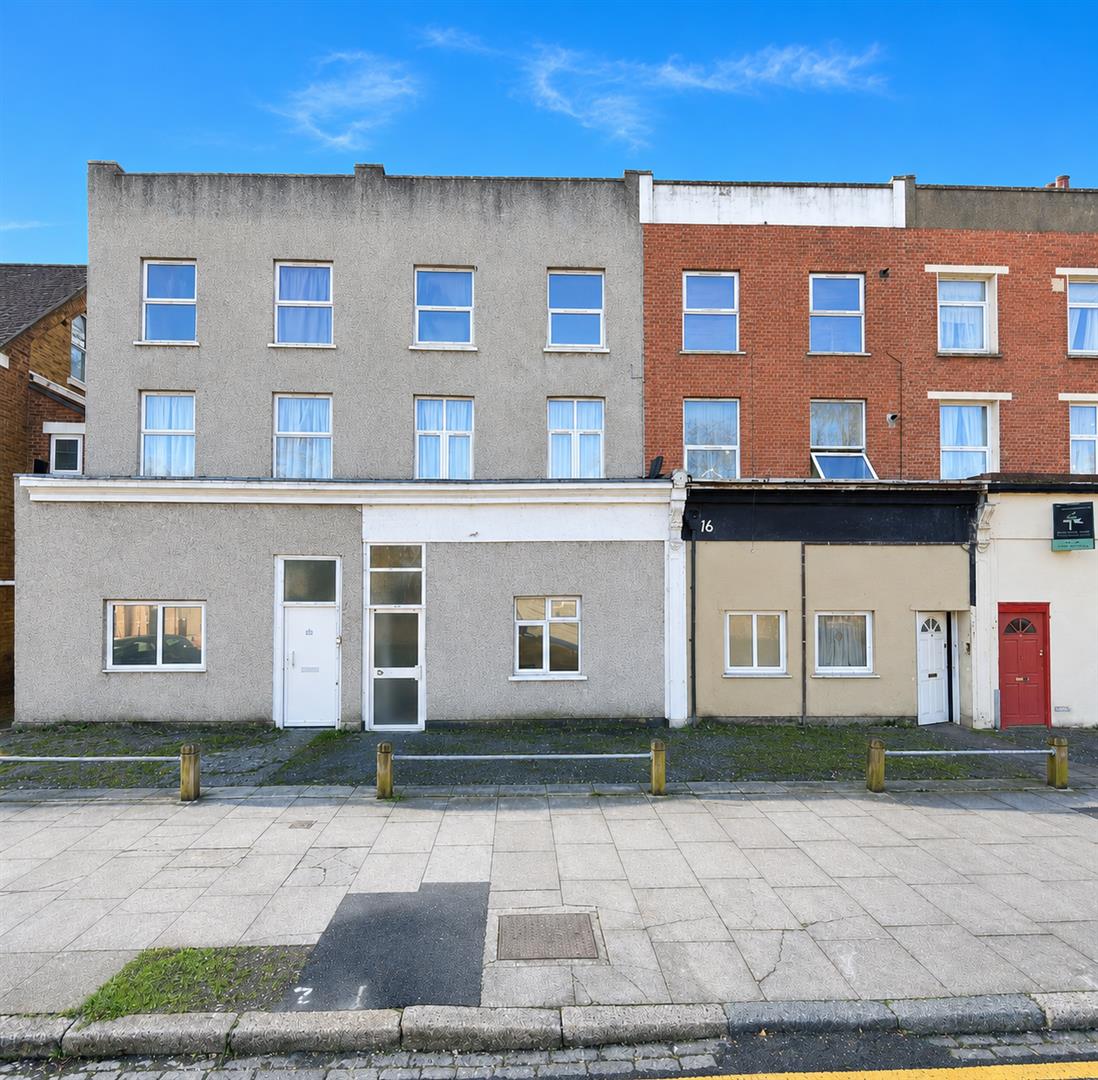 Flat Park Lane in Greater London