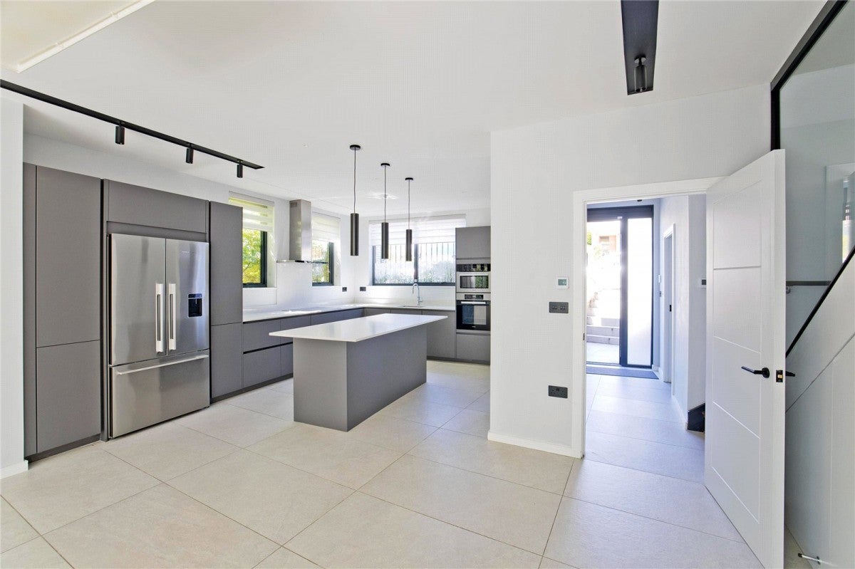 House The Vale in Greater London