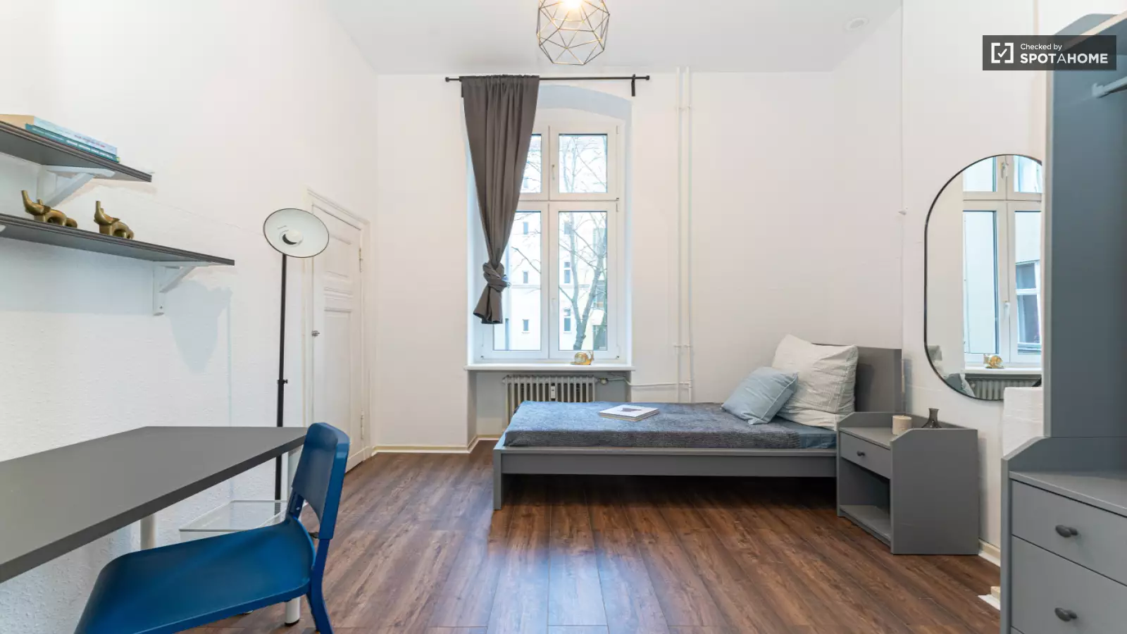 Wohnung Rheinstraße in Berlin