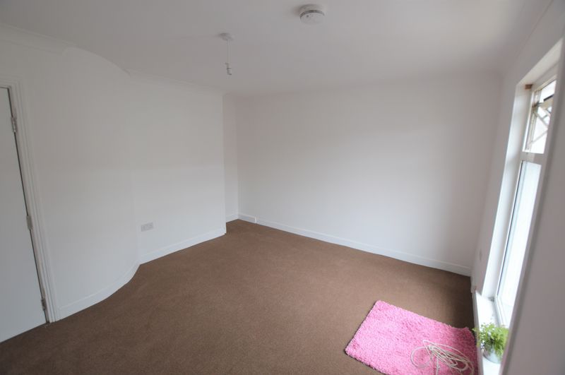 Room Melville Road in Maidstone