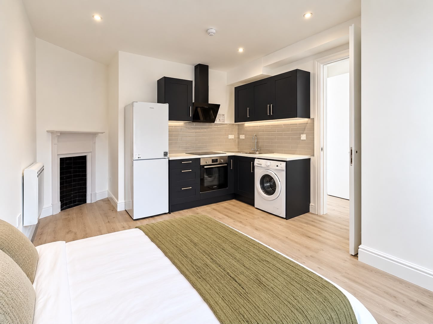 Flat Winchester Street in Basingstoke and Deane