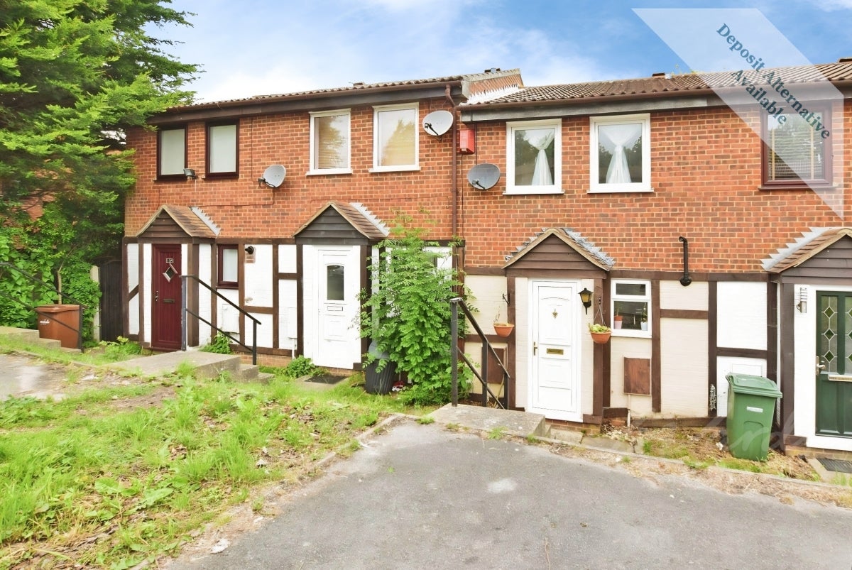 House Goose Close in Chatham