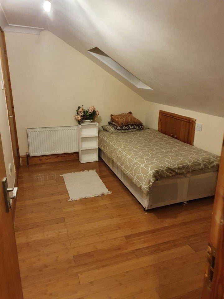 Flat Dunlin Road in Dacorum