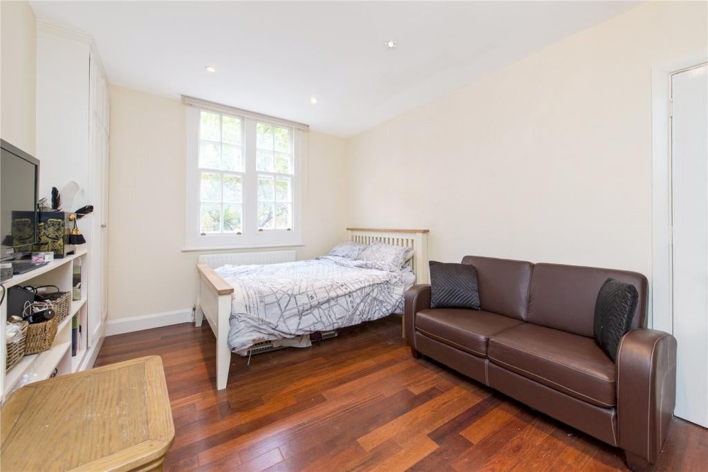 Flat Vincent Street in City of Westminster