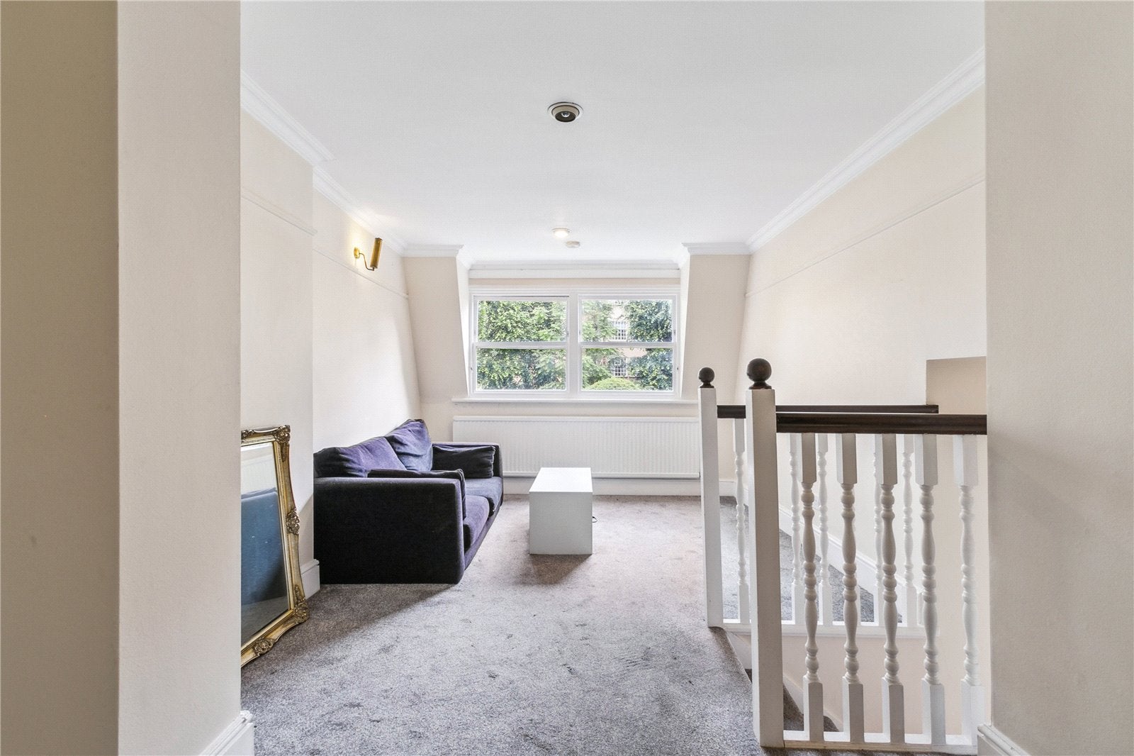Flat Oakley Street in Greater London