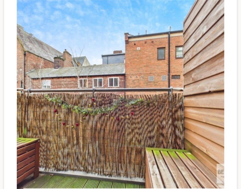 Flat Campo Lane in Sheffield