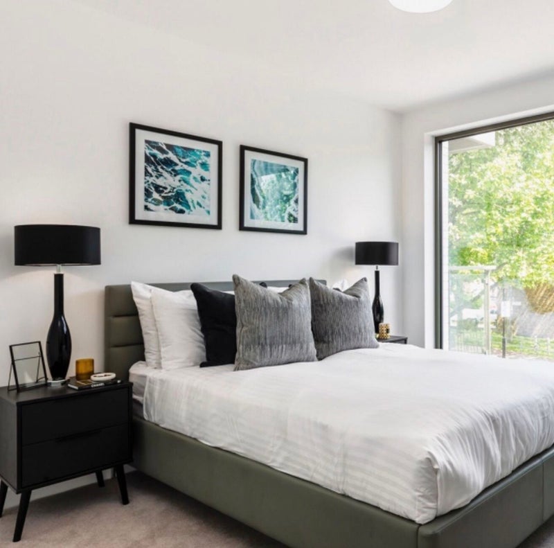 Flat Priory Road in Greater London