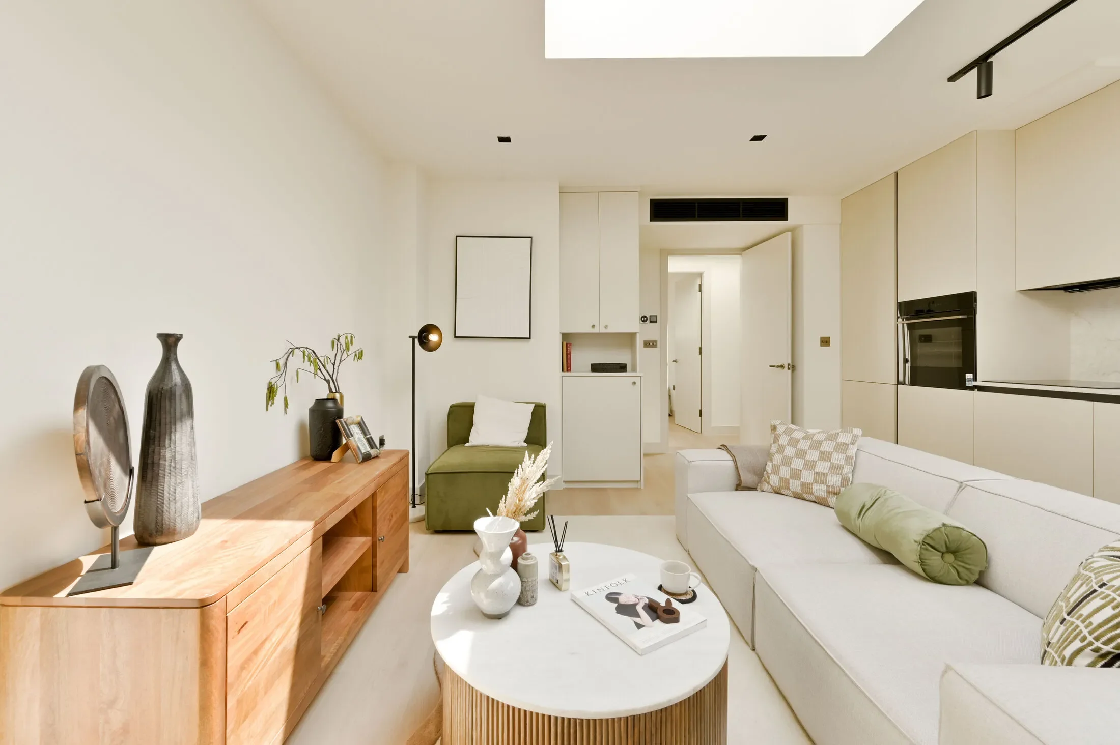 Flat Layer Gardens in Greater London