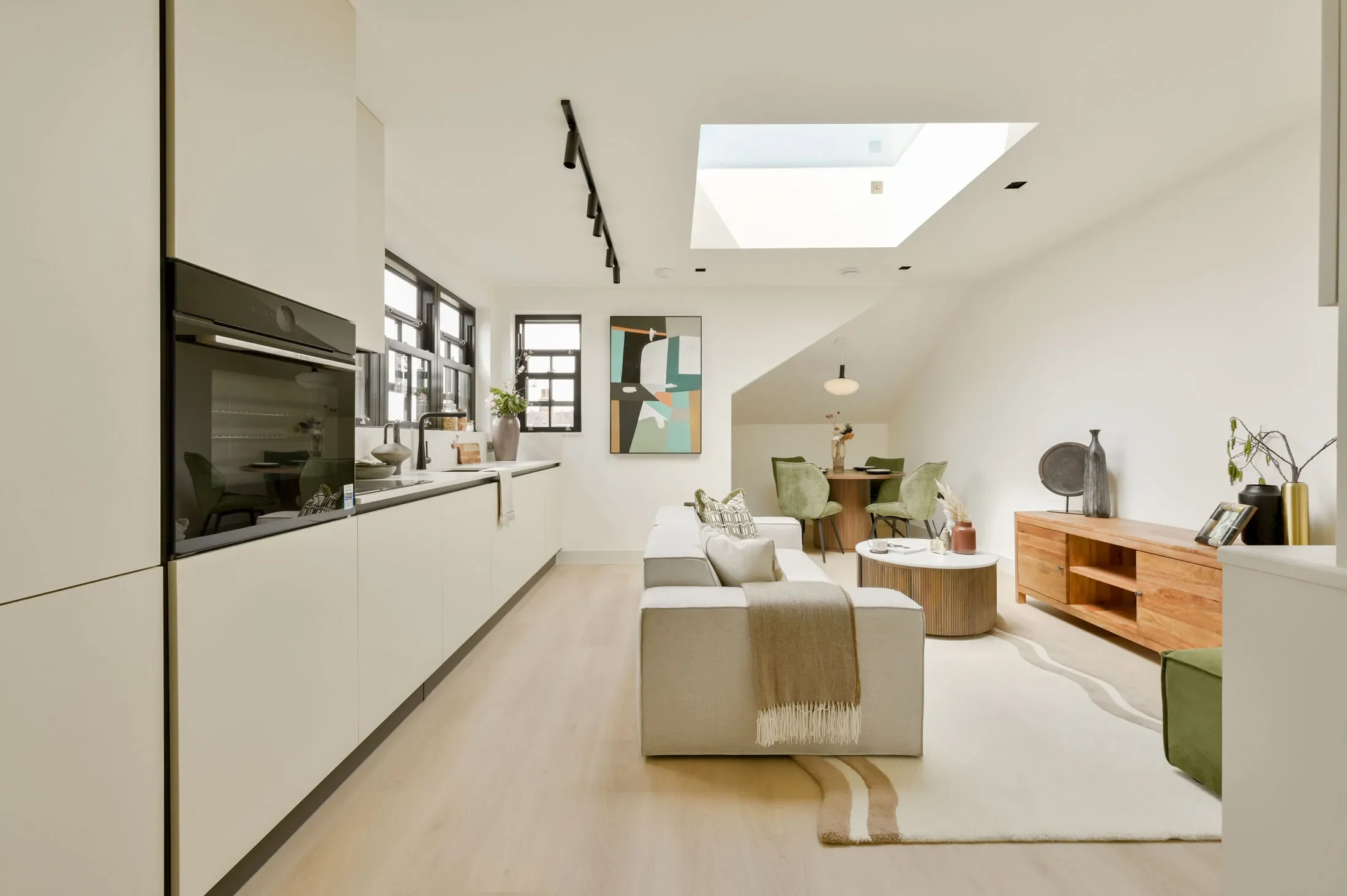 Flat Layer Gardens in Greater London