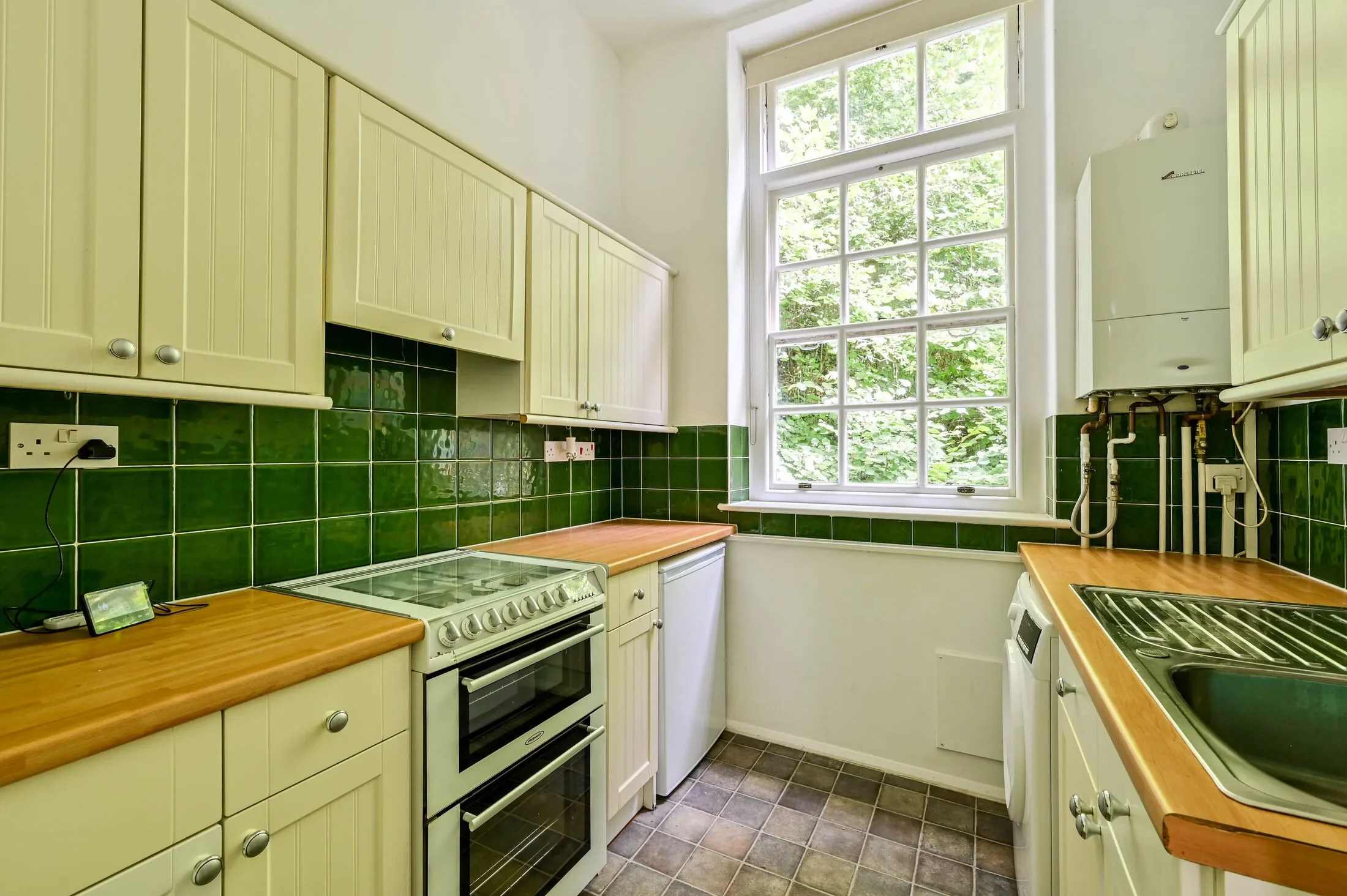 Flat Badgers Hollow in Waverley