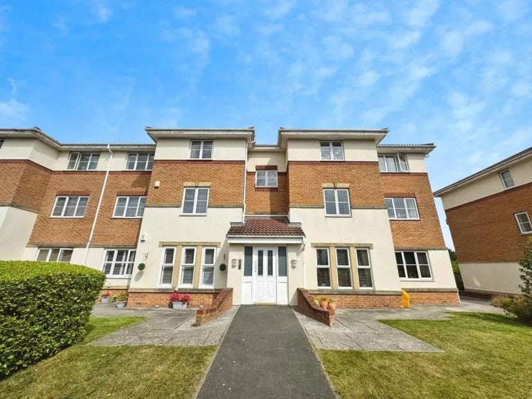 House Regency Gardens in Tameside