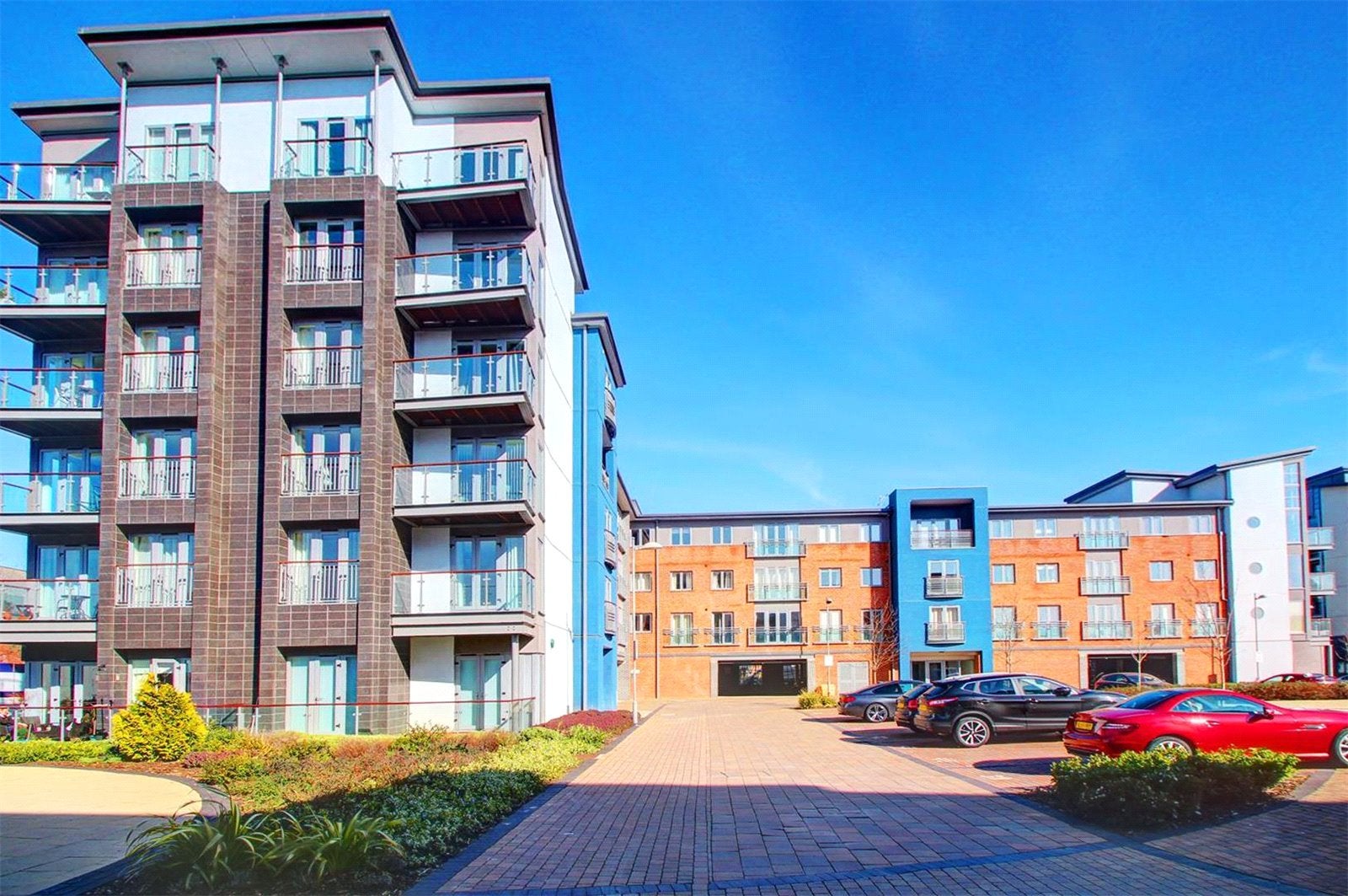 Flat Worsdell Drive in Gateshead