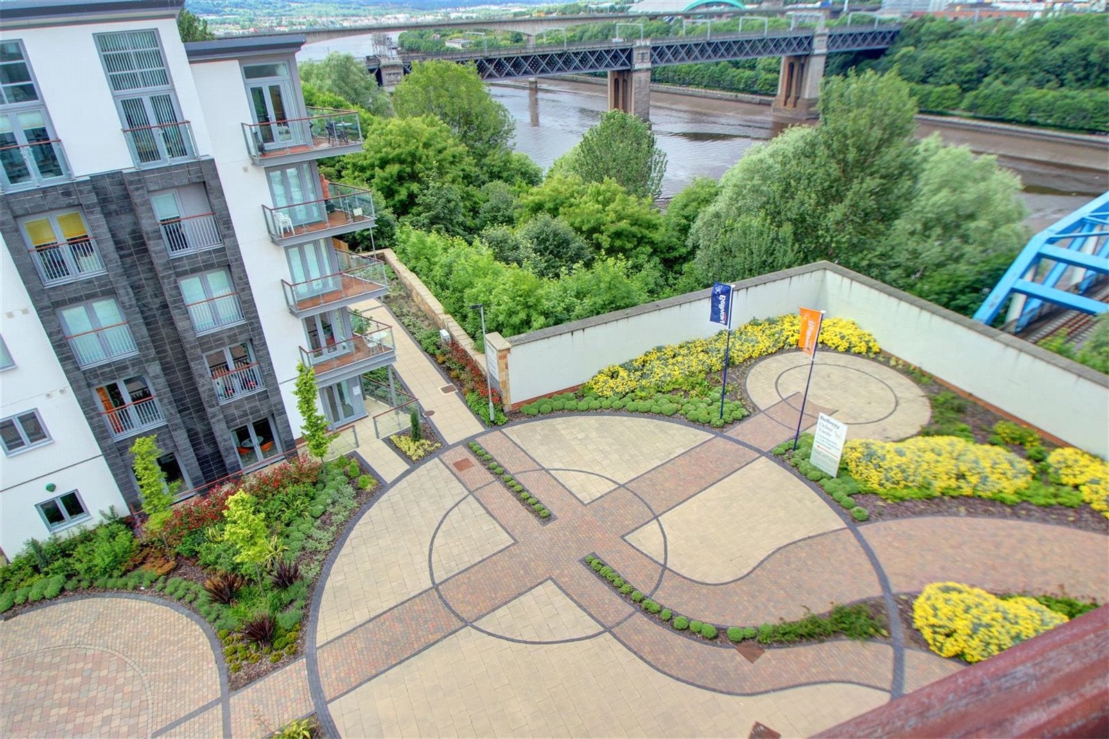 Flat Worsdell Drive in Gateshead