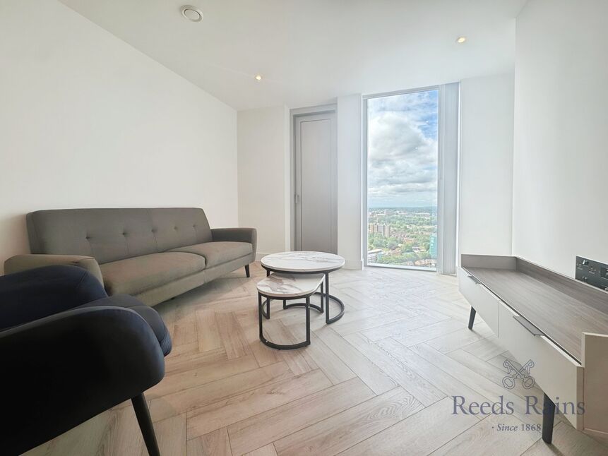 Flat Bankside Boulevard in Salford