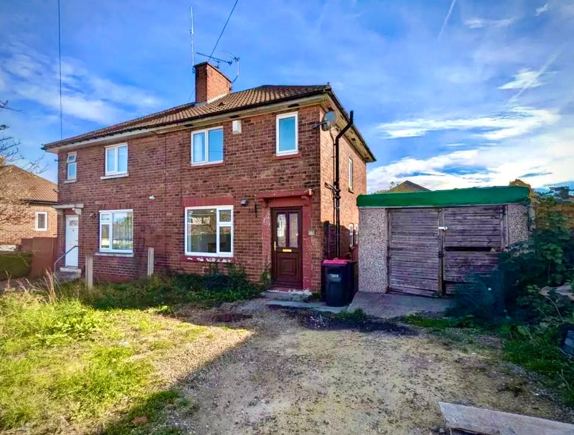 House Shelley Drive in Rotherham