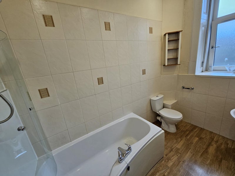 Room Trefoil Avenue in Glasgow