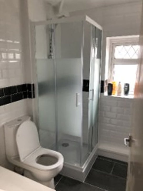 Room Tennyson Road in Charnwood