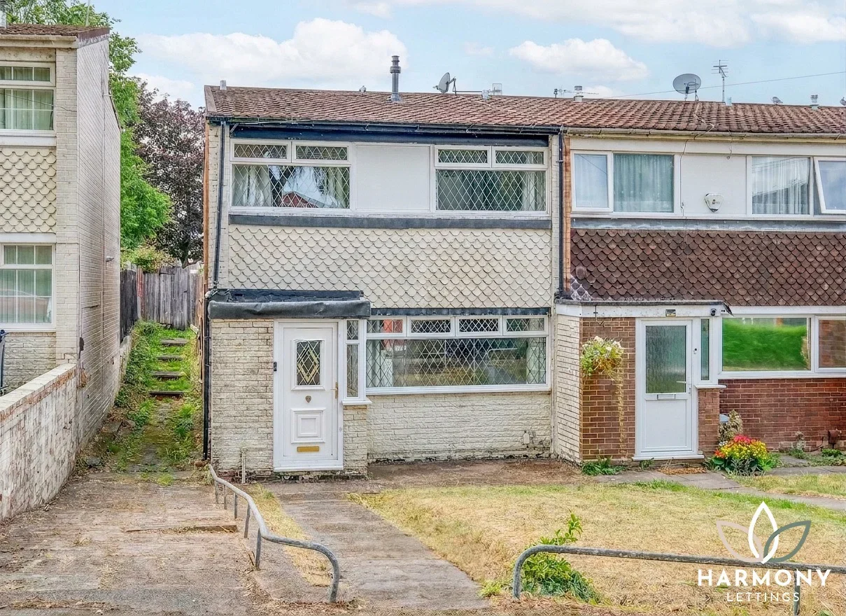 House Mountfield Close in Birmingham