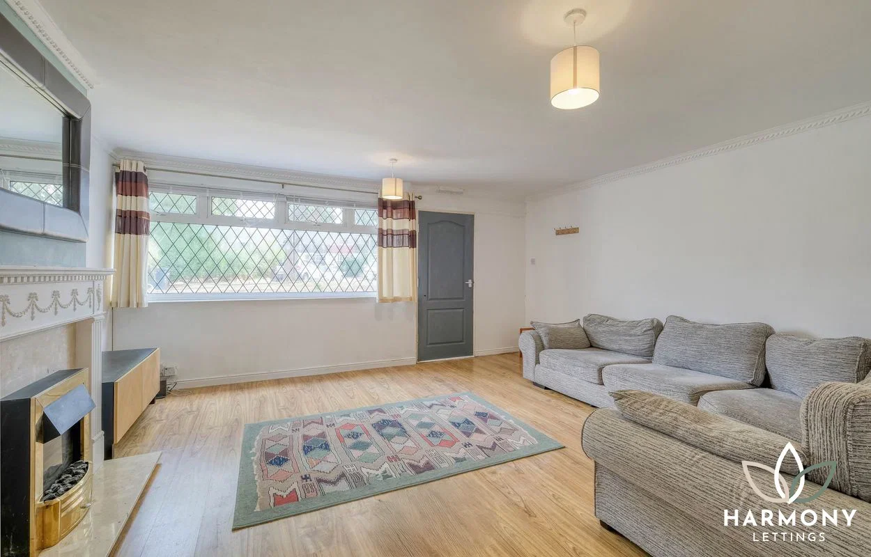 House Mountfield Close in Birmingham