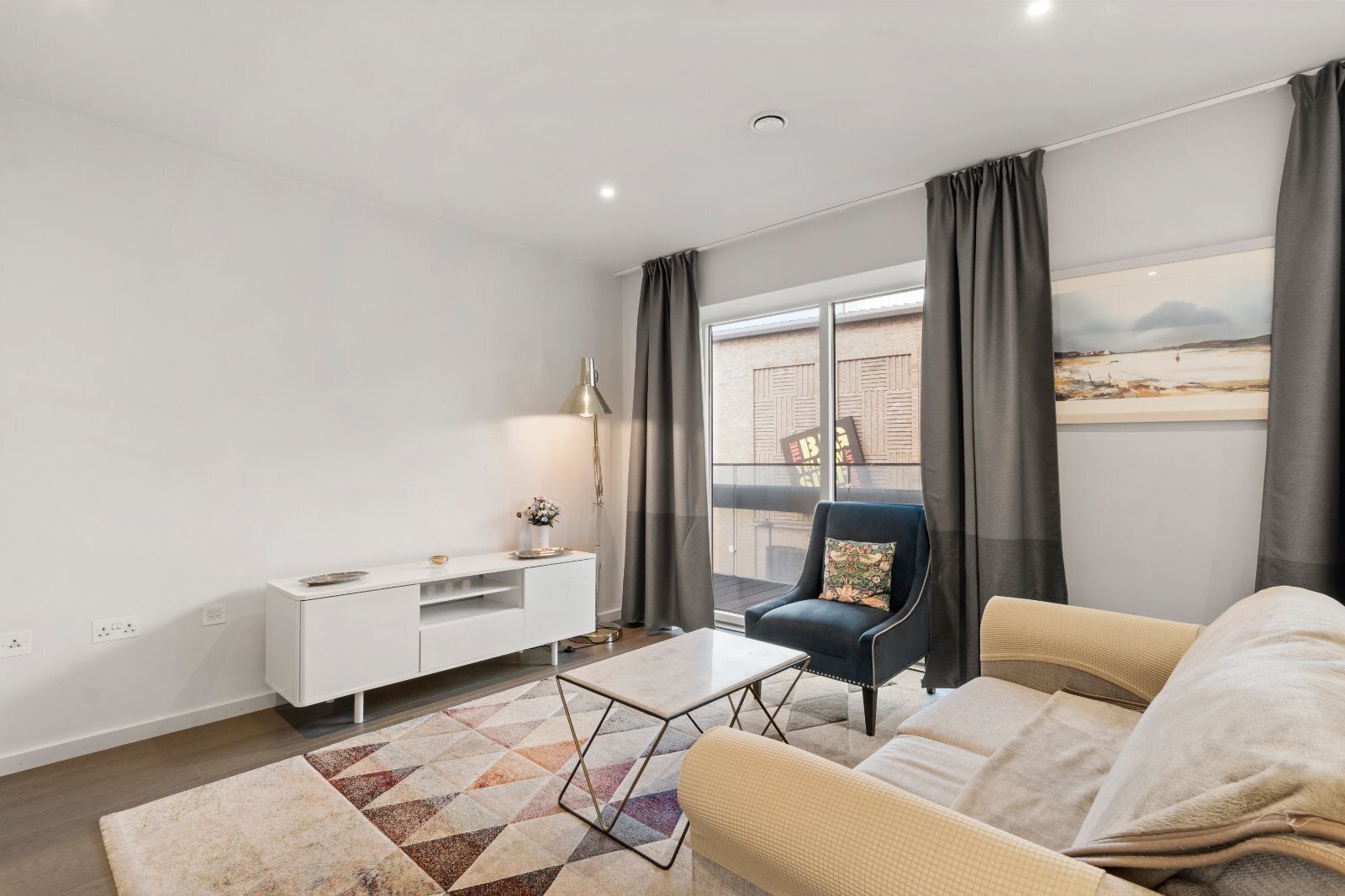 Flat York Way in Greater London