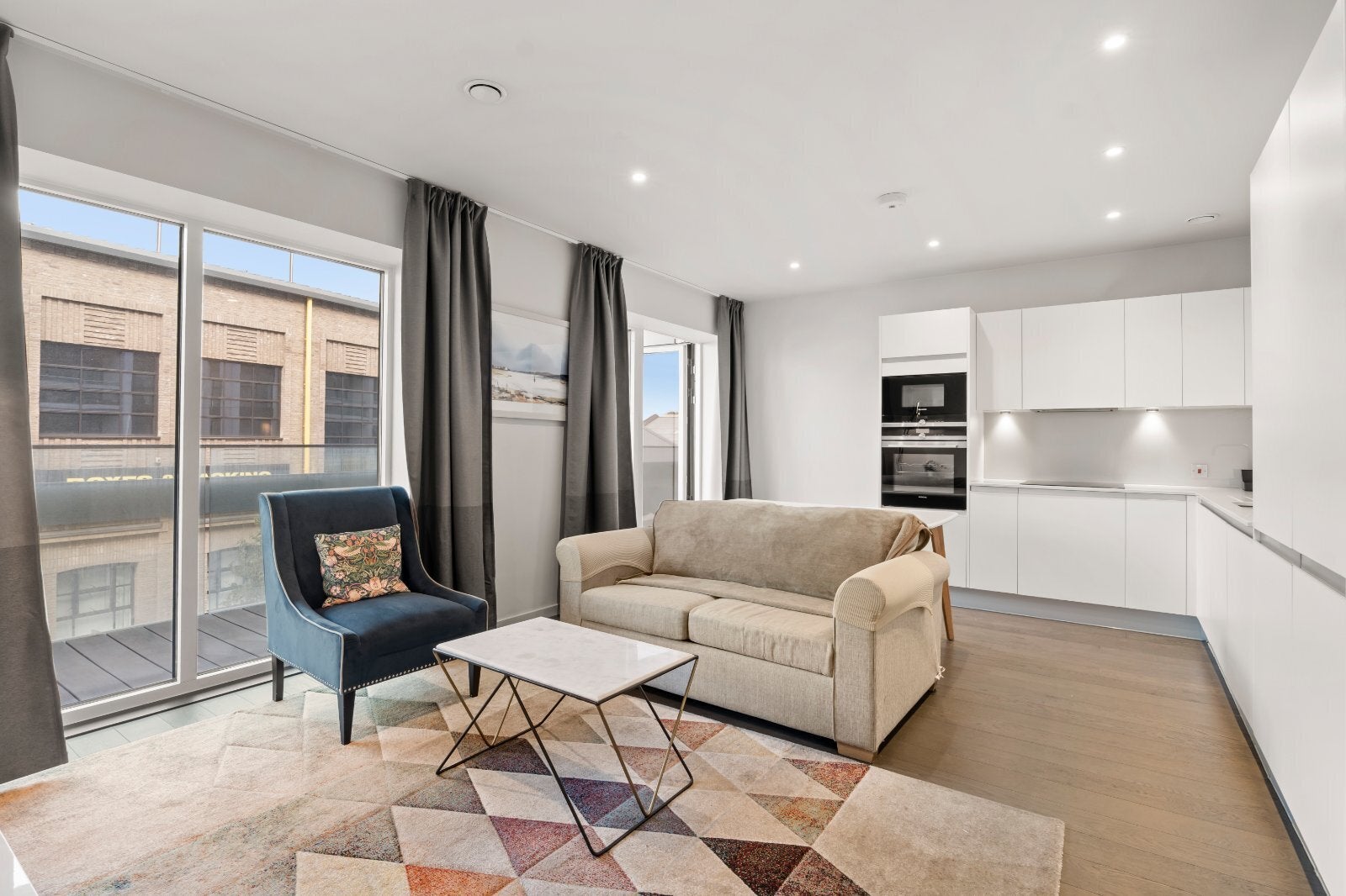 Flat York Way in Greater London