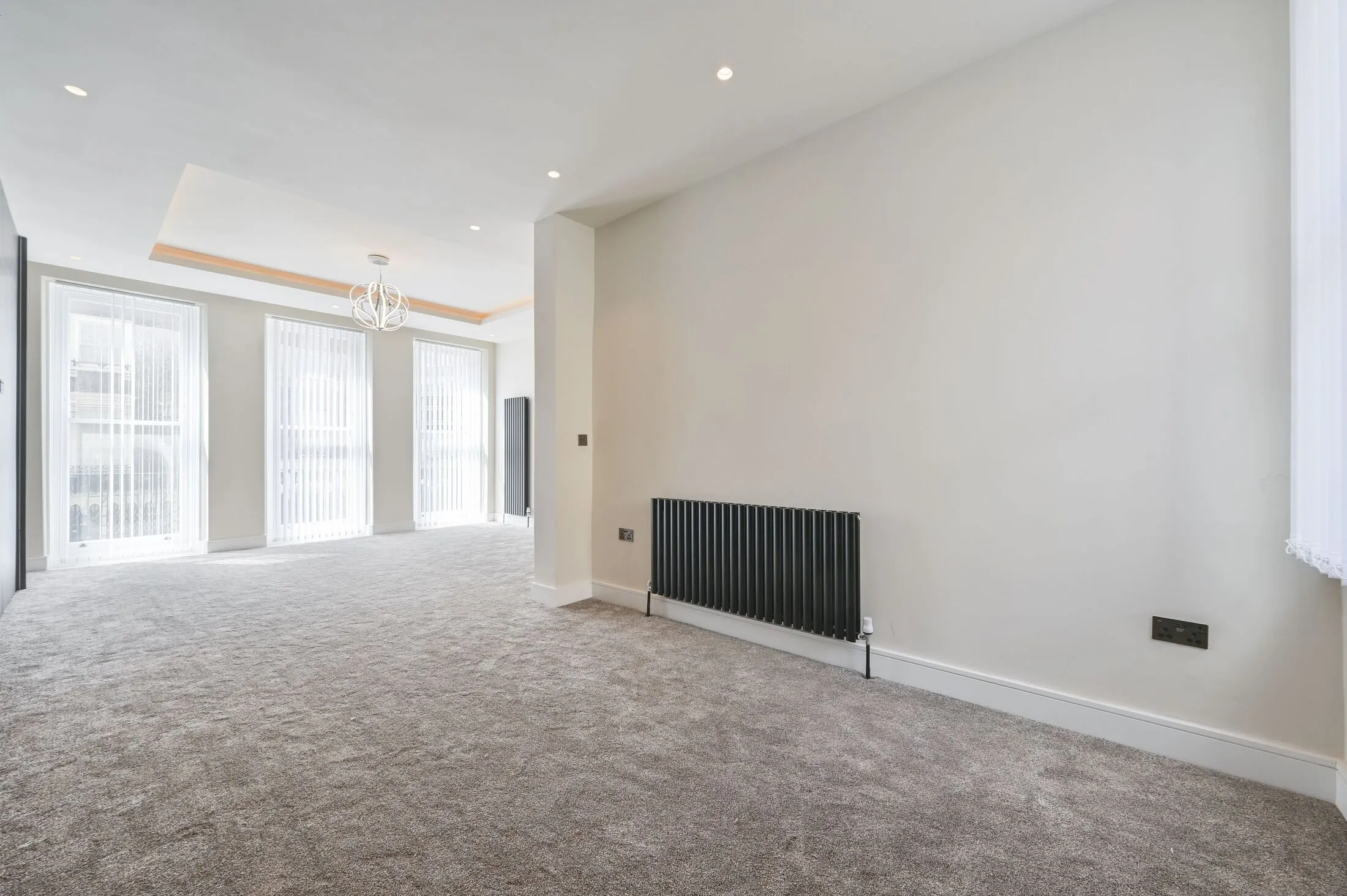 Flat Upper Berkeley Street in City of Westminster