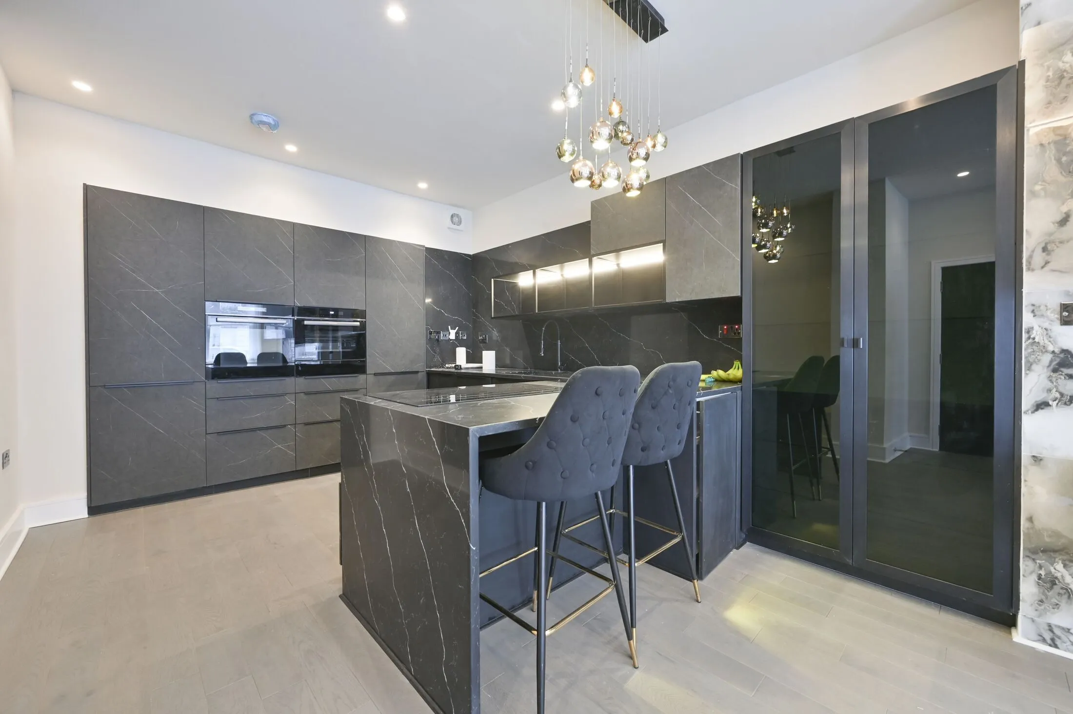 Flat Upper Berkeley Street in City of Westminster