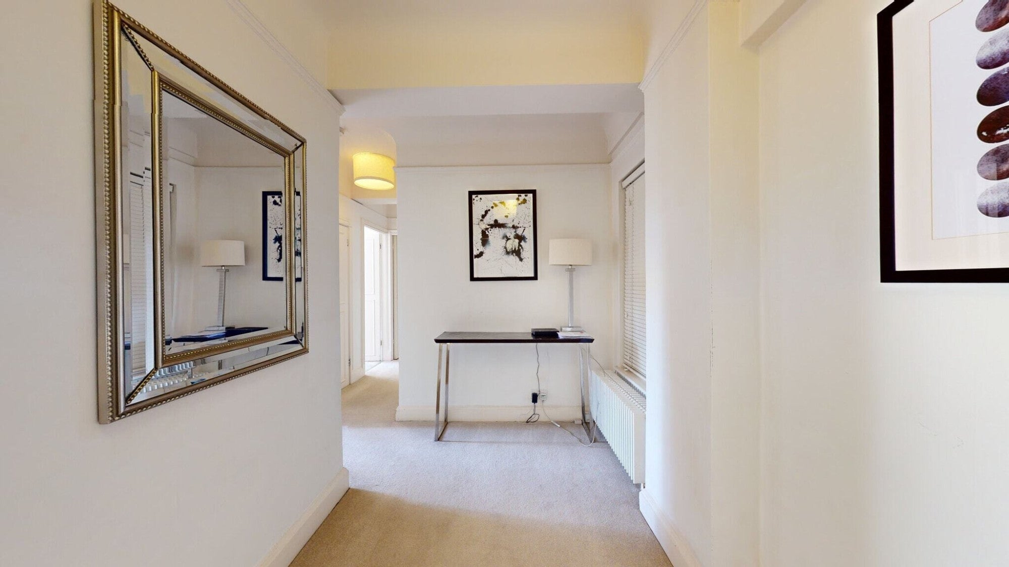 Flat Fulham Road in Greater London