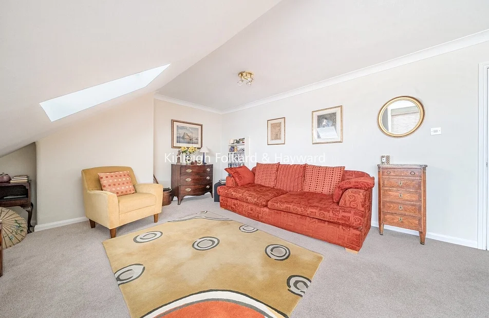 Flat Westmoreland Road in Greater London