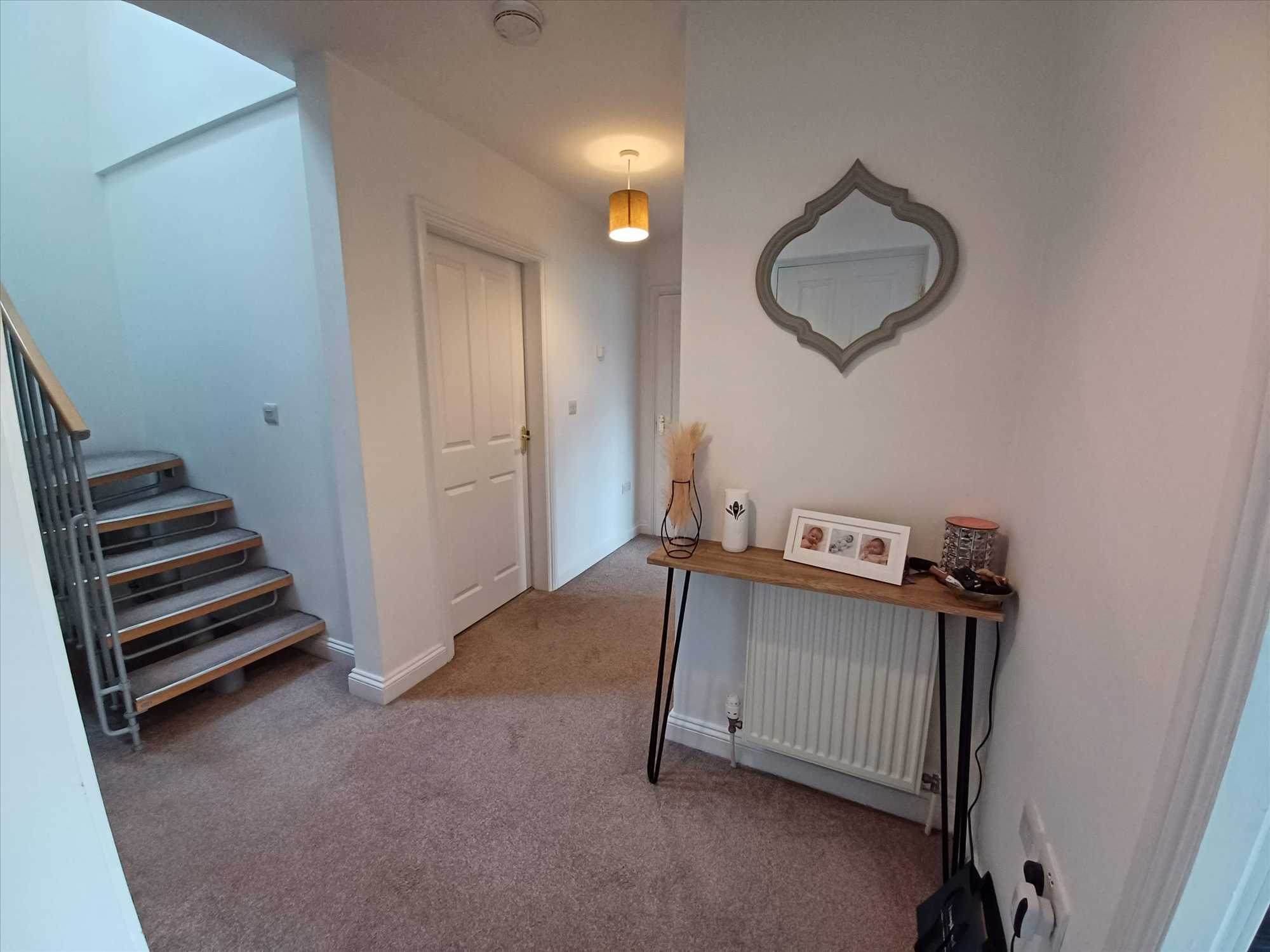 Flat Raybourne Avenue in Borough of Wyre