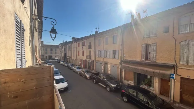 Appartement Rue de l'Horloge à Peyrolles-en-Provence