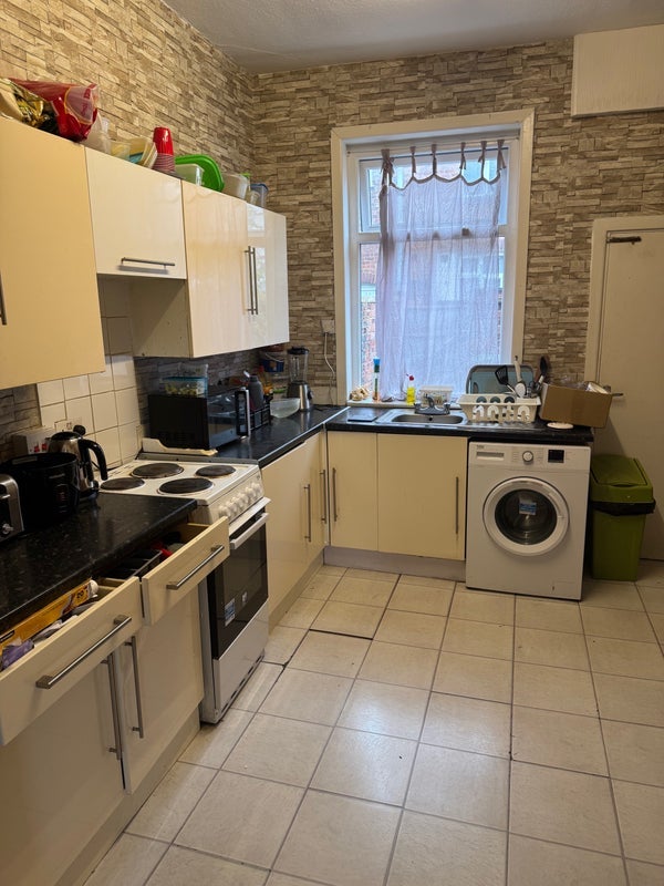 Room Marlborough Street in Tameside