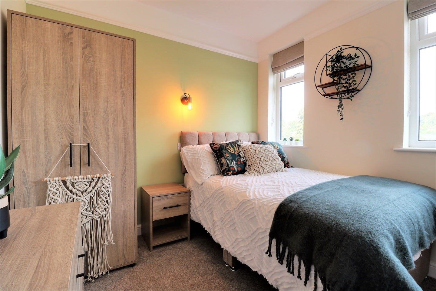 Room Hartington Road in Chesterfield