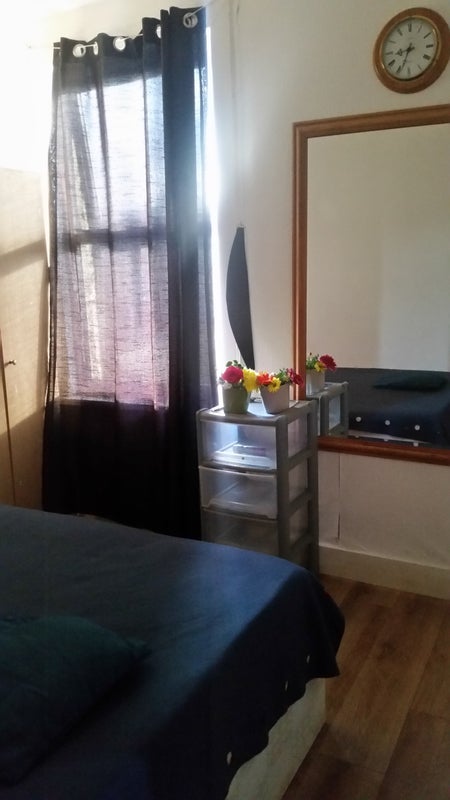 Room Haig Road West in Greater London