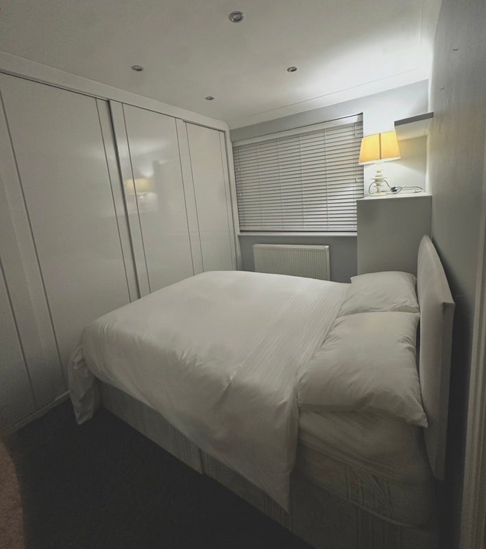 Room Westmorland Avenue in Borough of Wyre