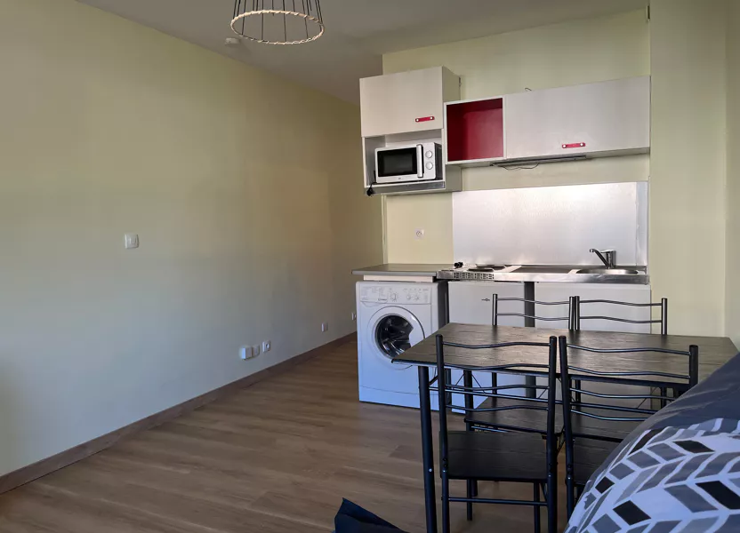 Appartement Avenue Aristide Briand à Évreux