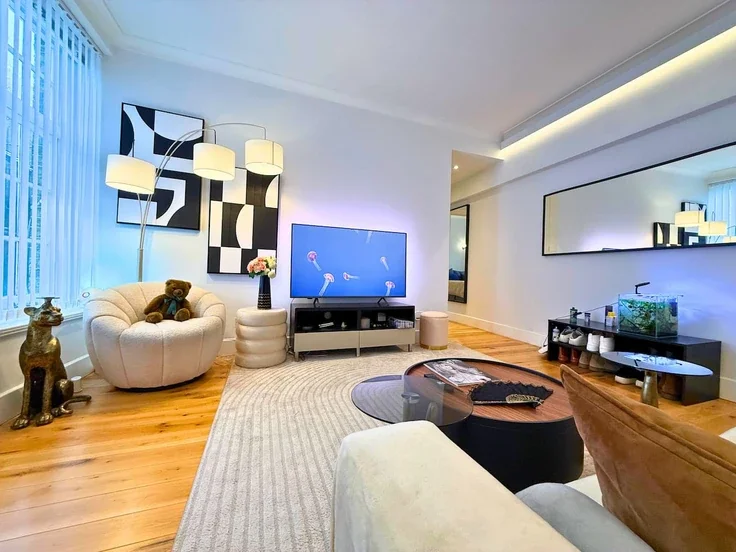 Flat Bruton Street in City of Westminster