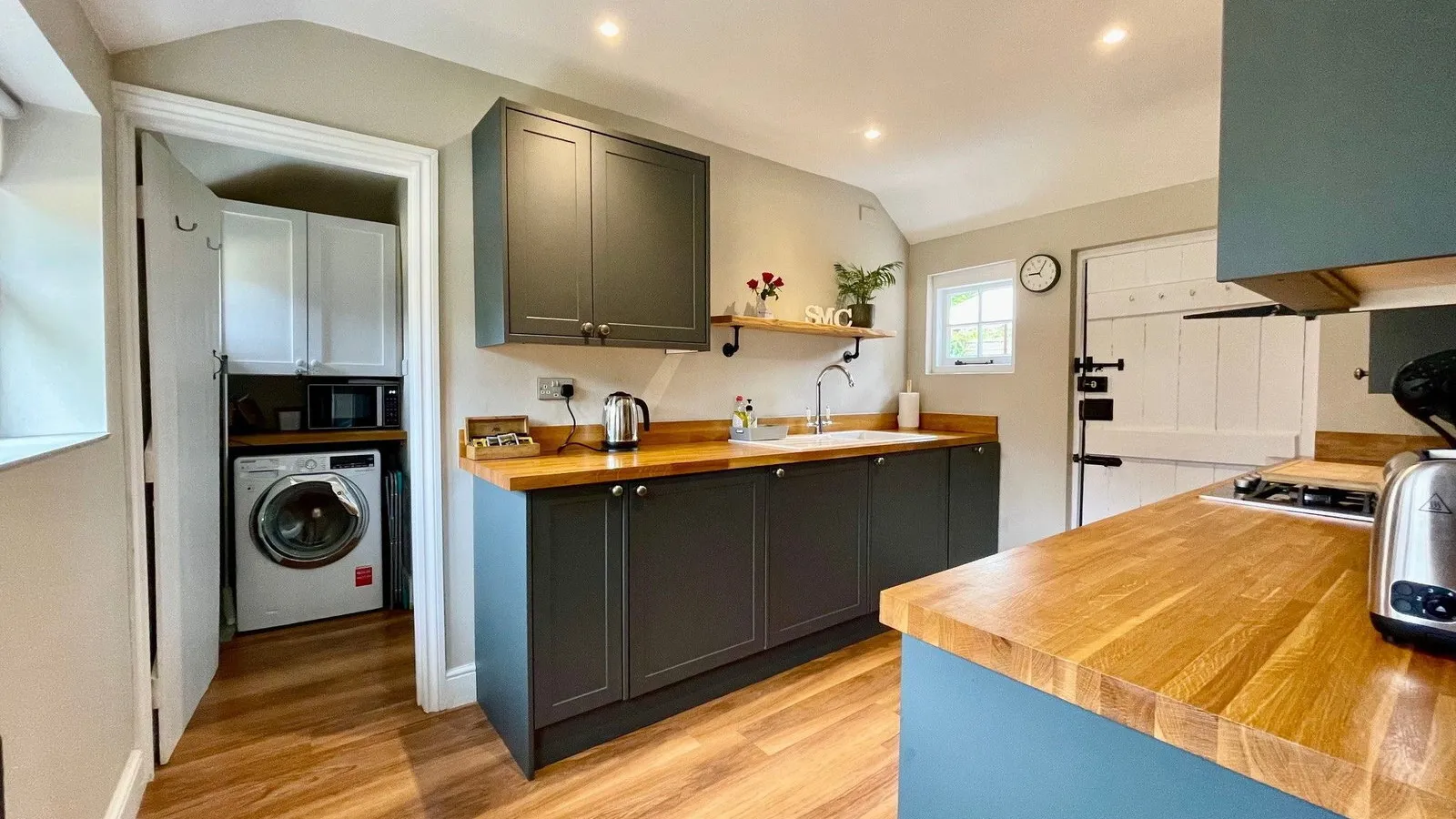 House Pages Yard in Basingstoke and Deane