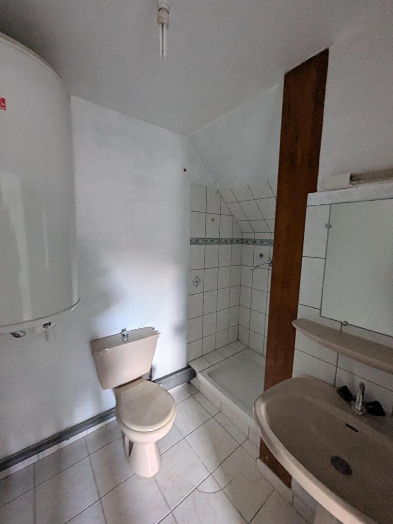 Flat Rue Centrale in Satillieu