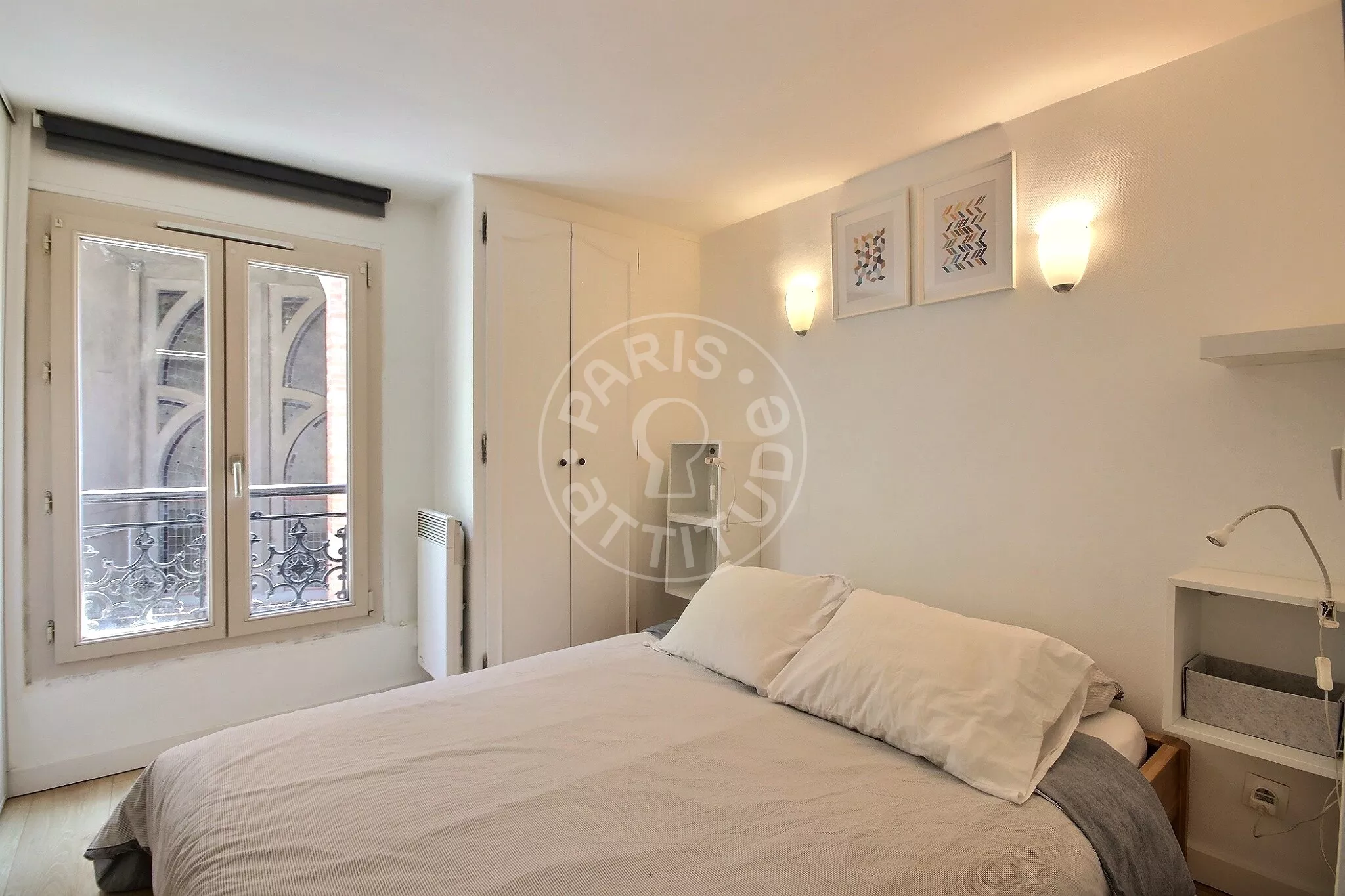 Flat Rue André Antoine in Paris