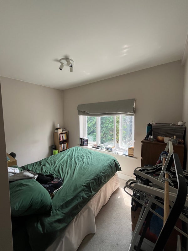 Room Windmill Road in Greater London