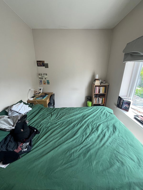Room Windmill Road in Greater London