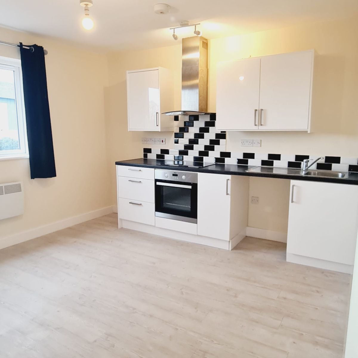 Flat Midland Road in Wellingborough