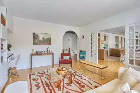 Appartement Rue Claude Lorrain à Paris