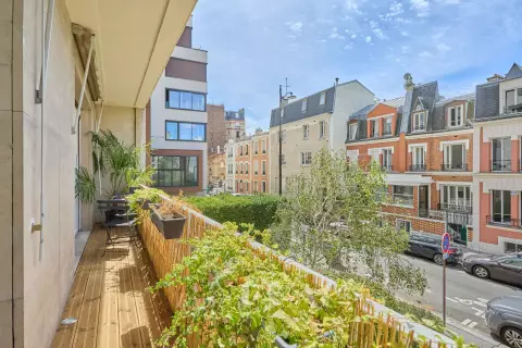 Appartement Rue Claude Lorrain à Paris