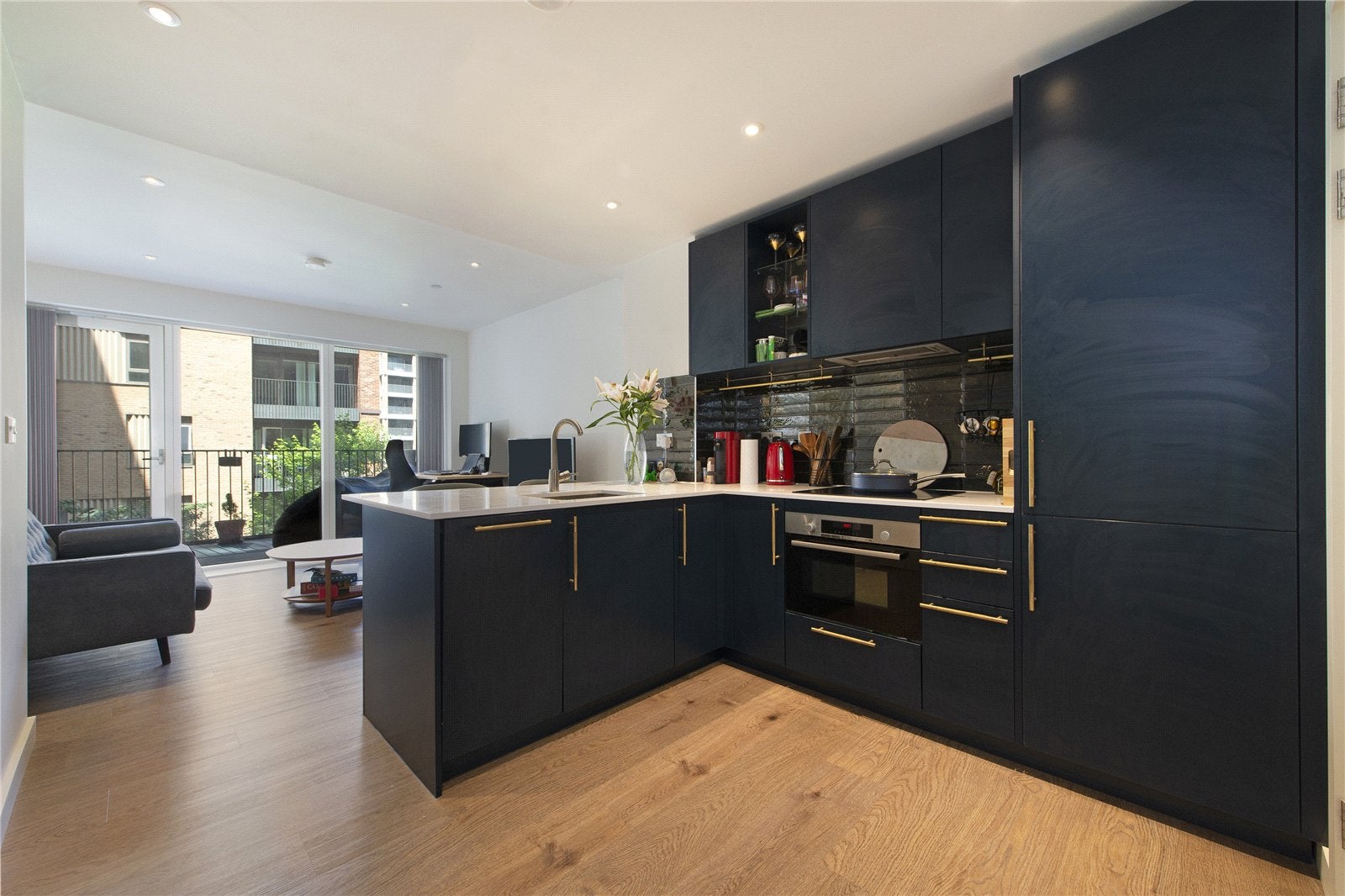 Flat City North Place in Greater London