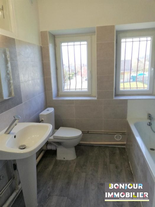 Flat Rue Jules Ferry in Les Échelles